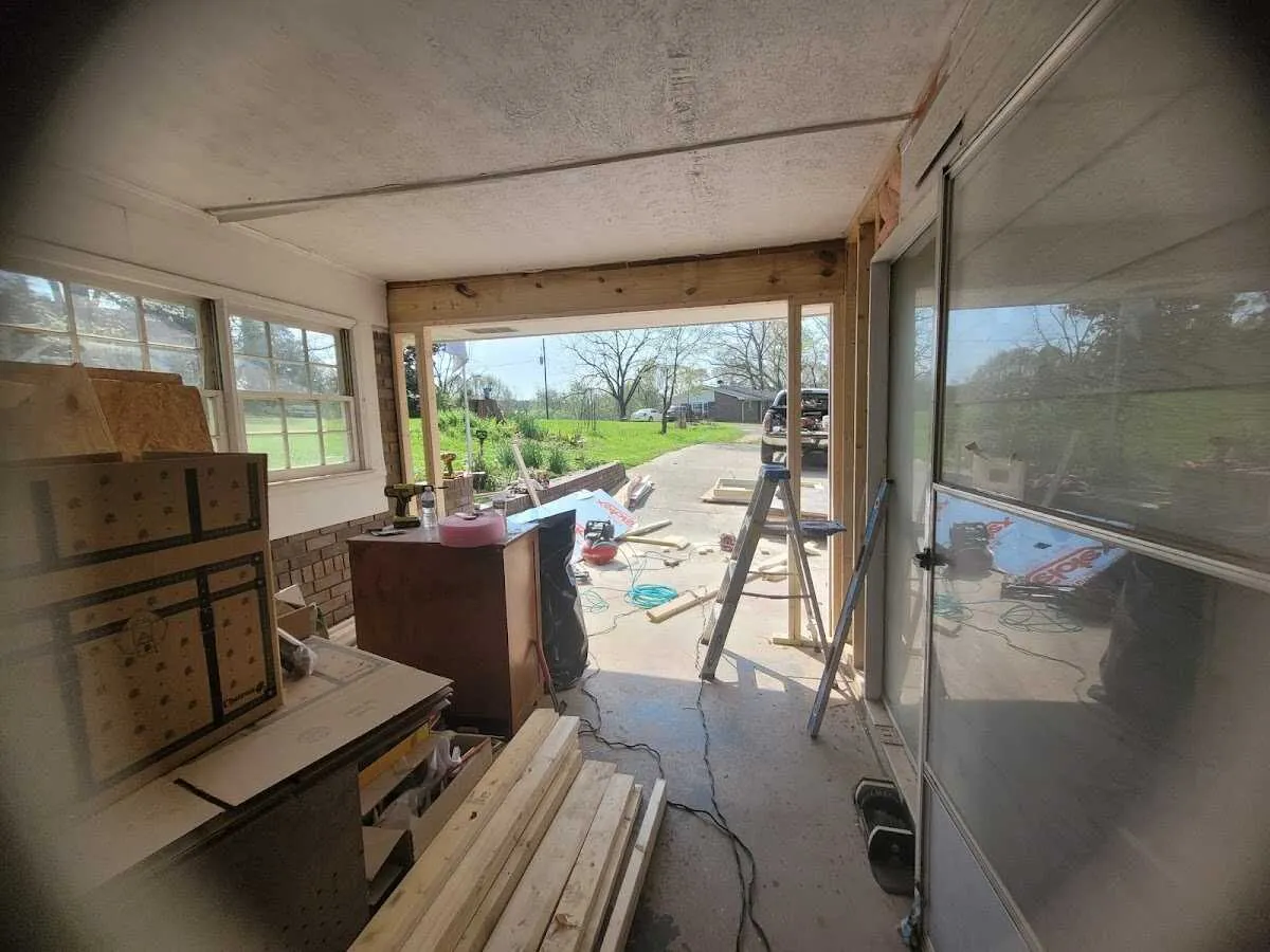 Air movers and dehumidifier for Drying & Dehumidification in Ontwa